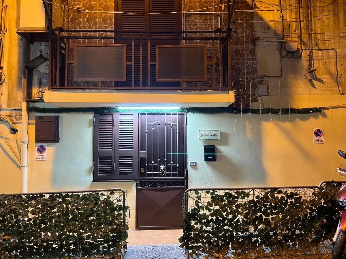 Dom wakacyjny Willa La Casa Di Nina Neapol